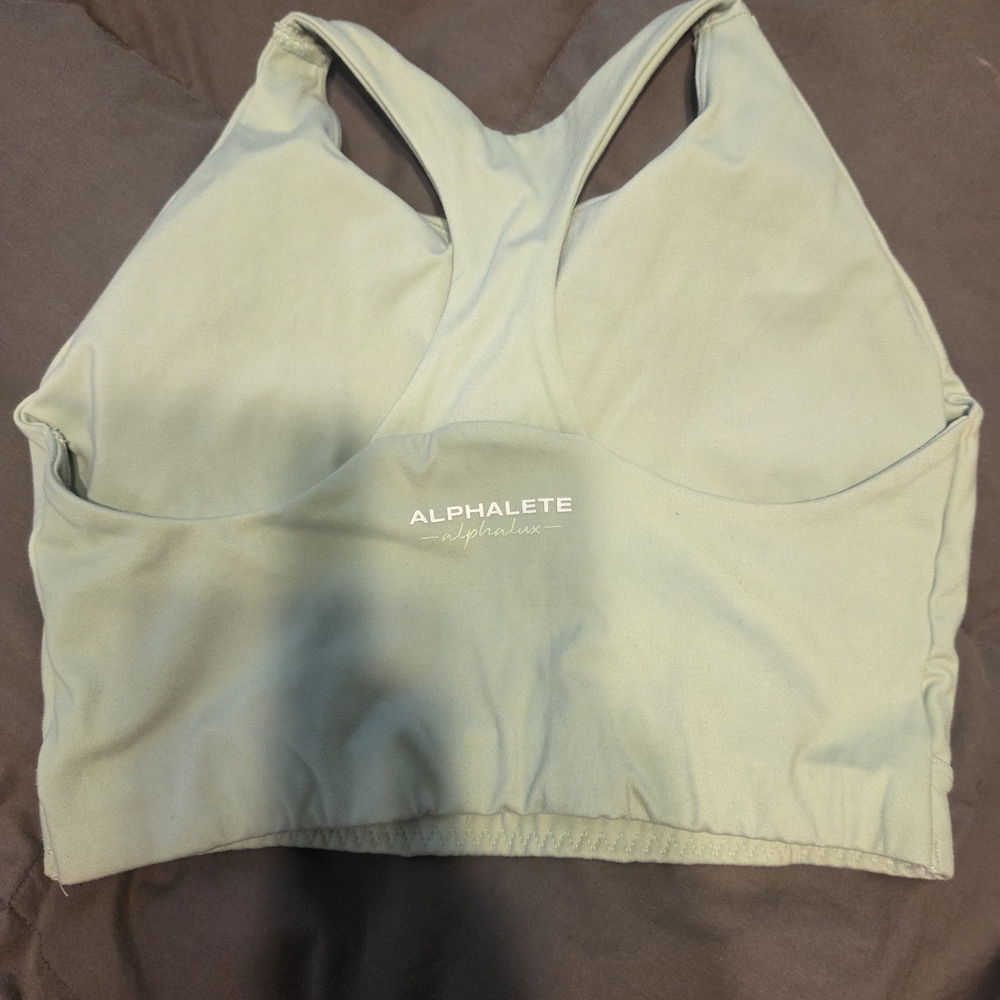 Alphalete Women's Light Green Sports Bra
